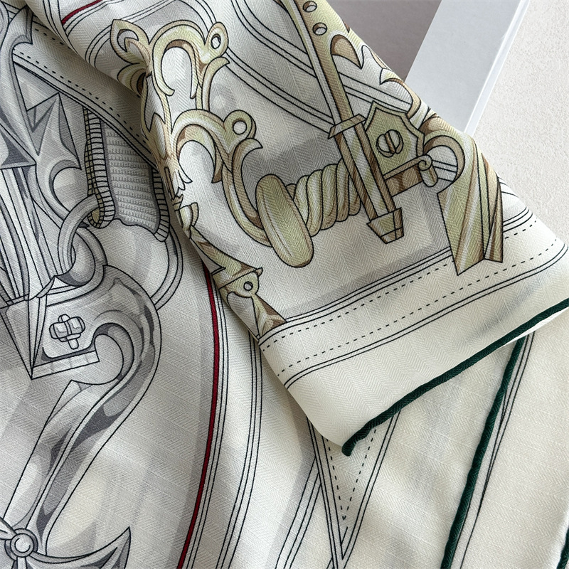 Syal 40% Sutra 60% Wol 135x135 - Sewing Hemming ulasan dan harga