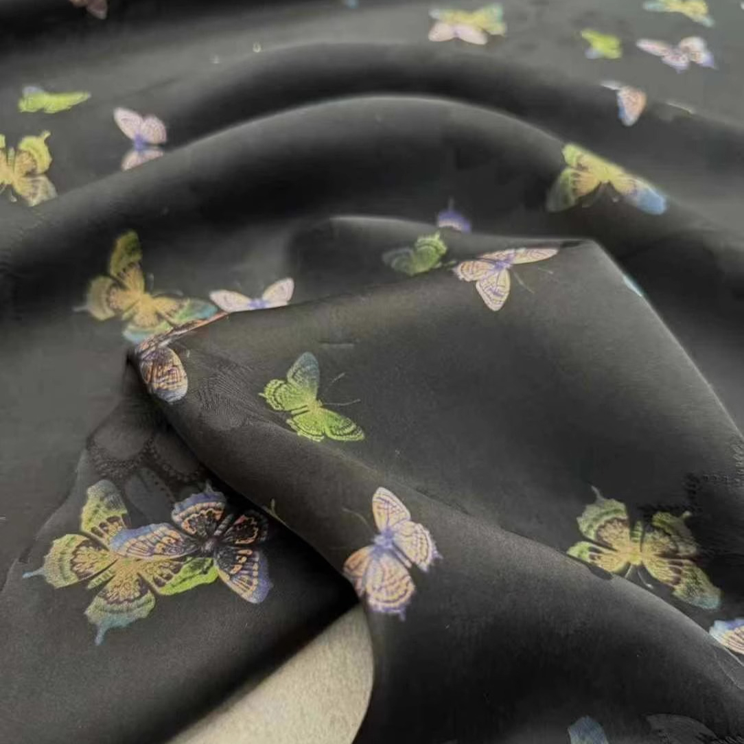 Kain Sutra Berat Hitam Pola Ku - Sewing Vest ulasan dan harga